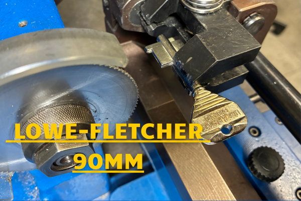 Dorobienie klucza do sejfu Lowe&Fletcher 90mm