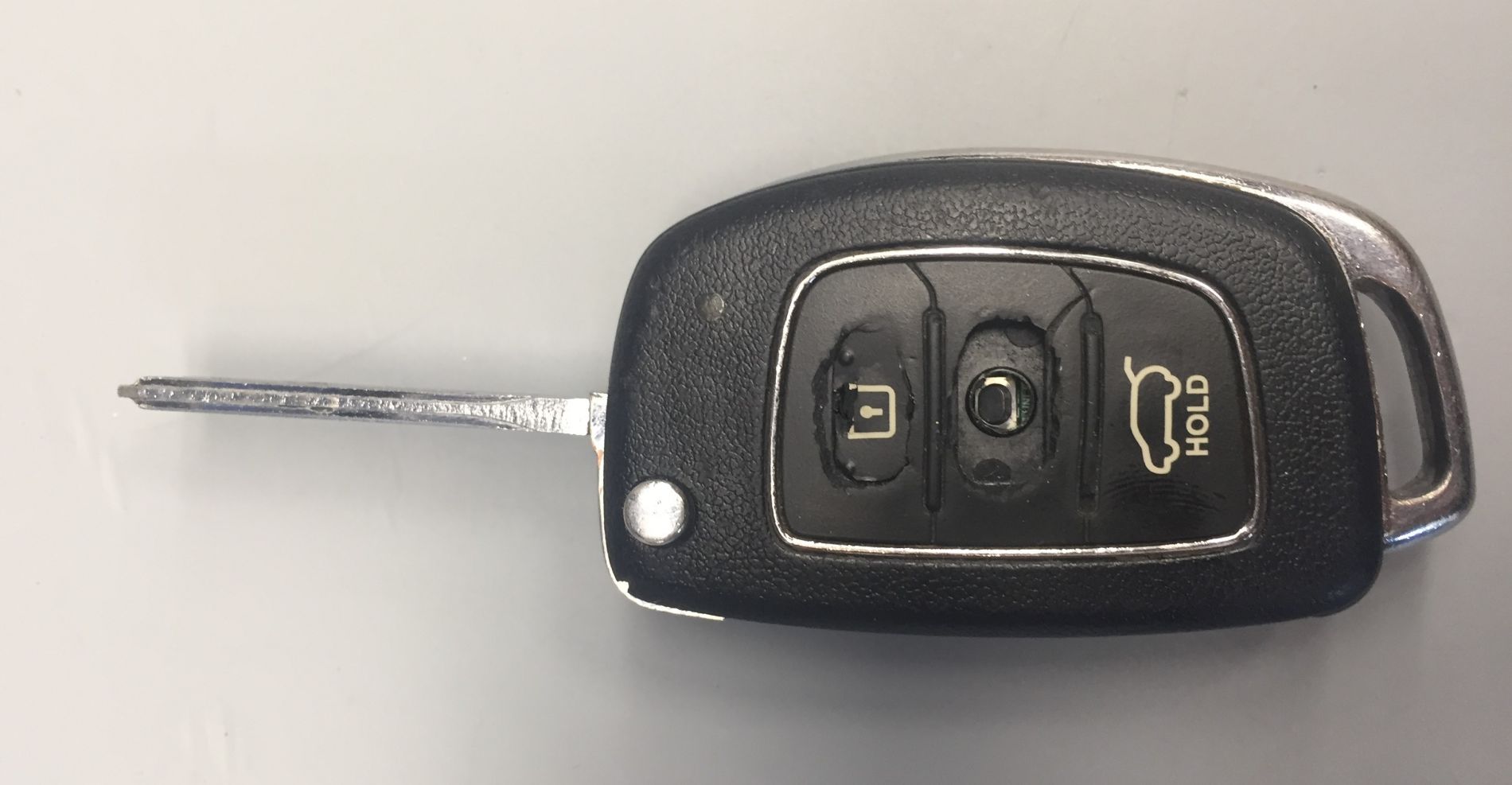 Wymiana obudowy klucza do auta Hyundai I20.