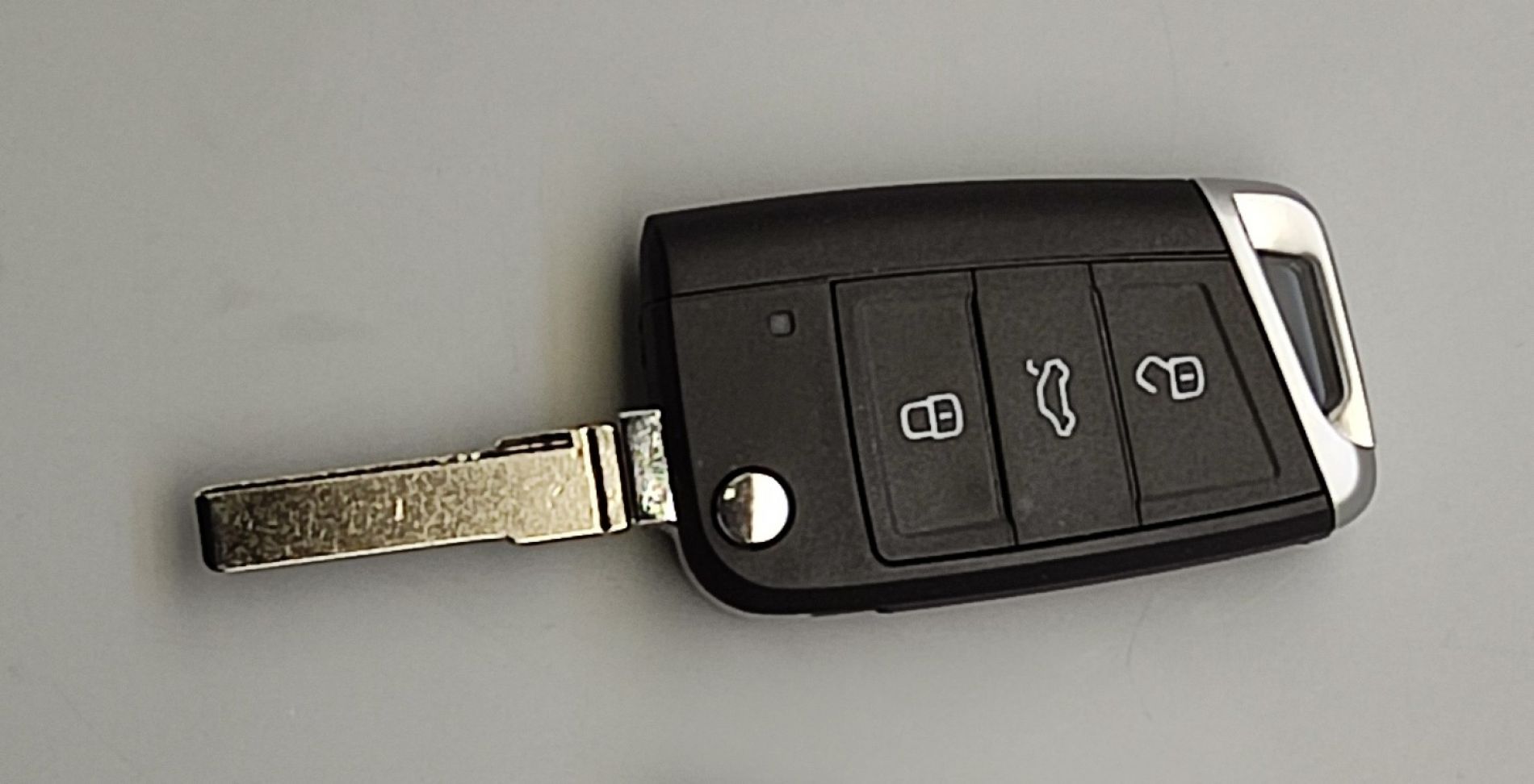 Wymiana obudowy klucza od samochodu Volkswagen Golf MK7