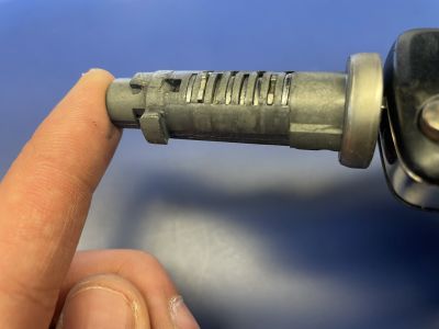 Dlaczego nie smarować stacyjki WD-40?