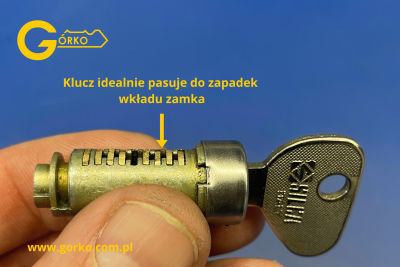 Dorobienie zgubionego klucza do Volkswagena Garbusa z 1979 roku