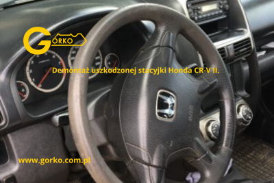 Zablokowana stacyjka Honda CR-V II przed demontażem